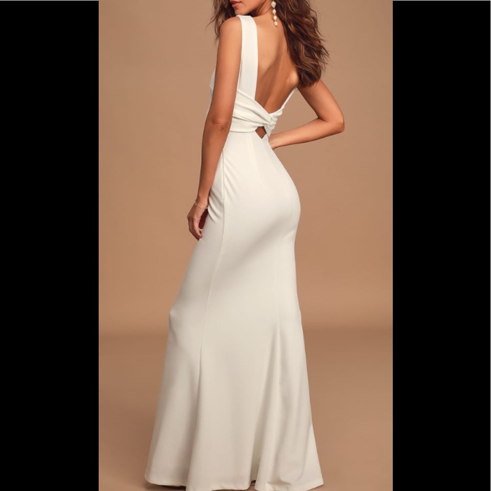 Lulu’s wedding dress. Size 8.